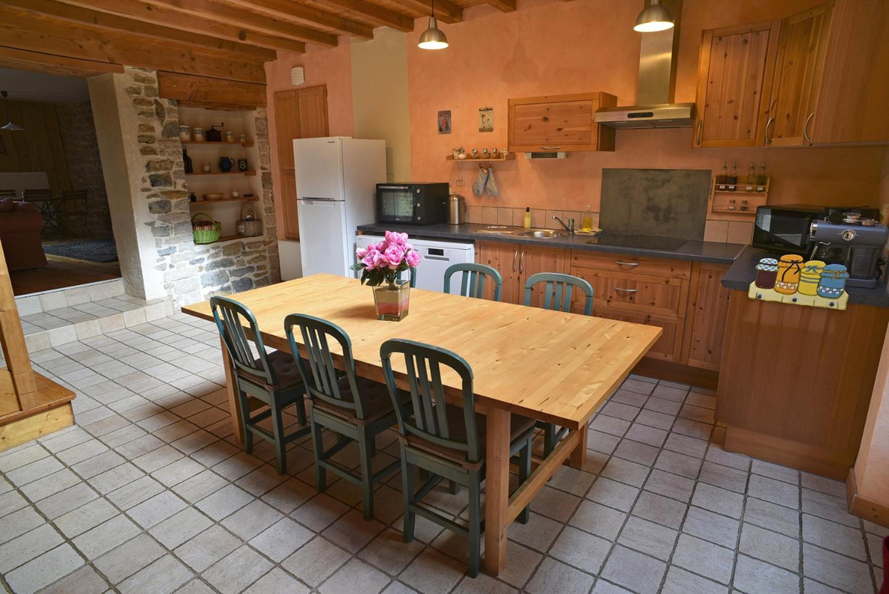 Gite Le Douglas, Vignoble Et Reculees Du Jura - Avec Sauna Lavigny Buitenkant foto
